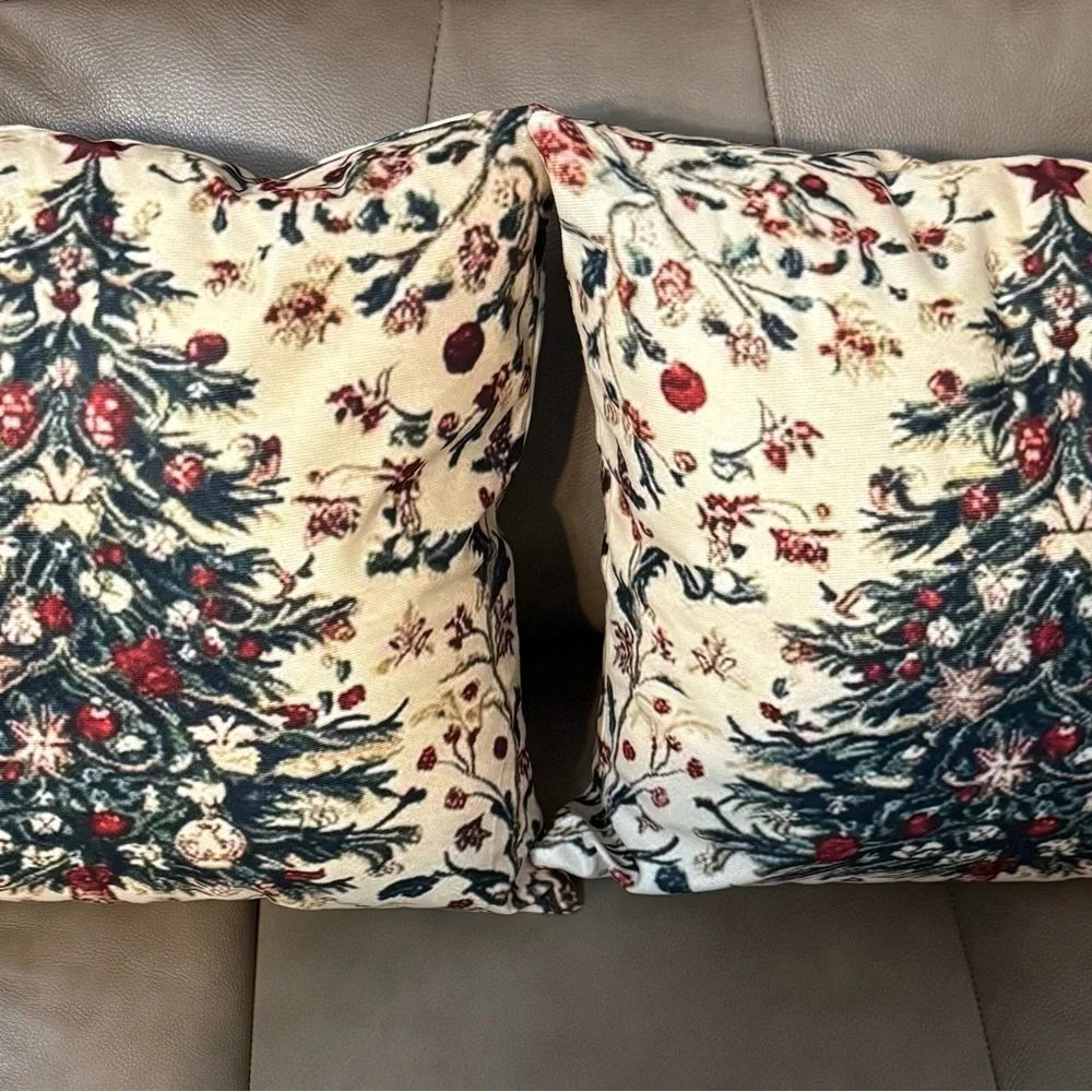 2/Festive Holiday Tree Throw Pillows